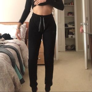 Black gymshark joggers